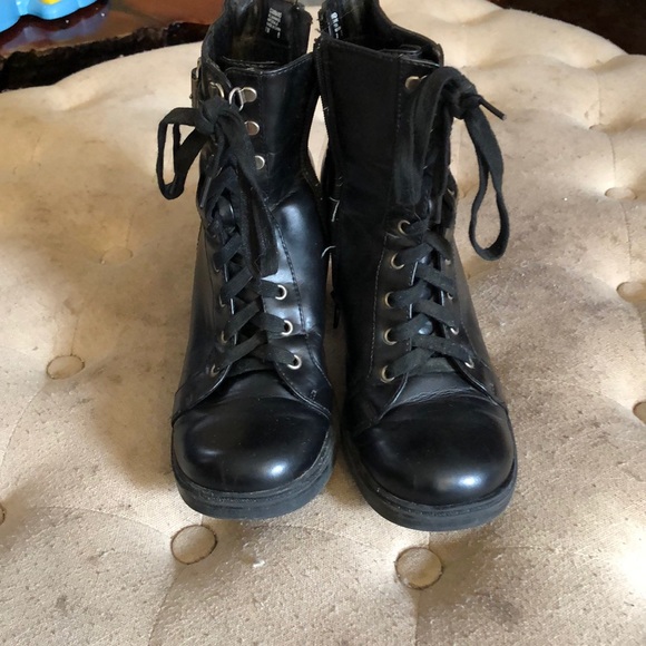 mudd combat boots